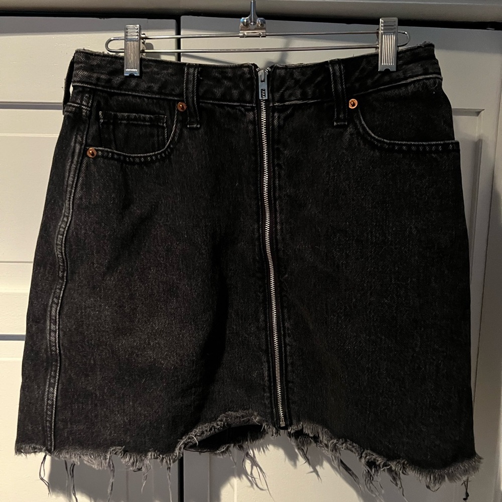 Abercrombie & Fitch Black A-Line Skirt